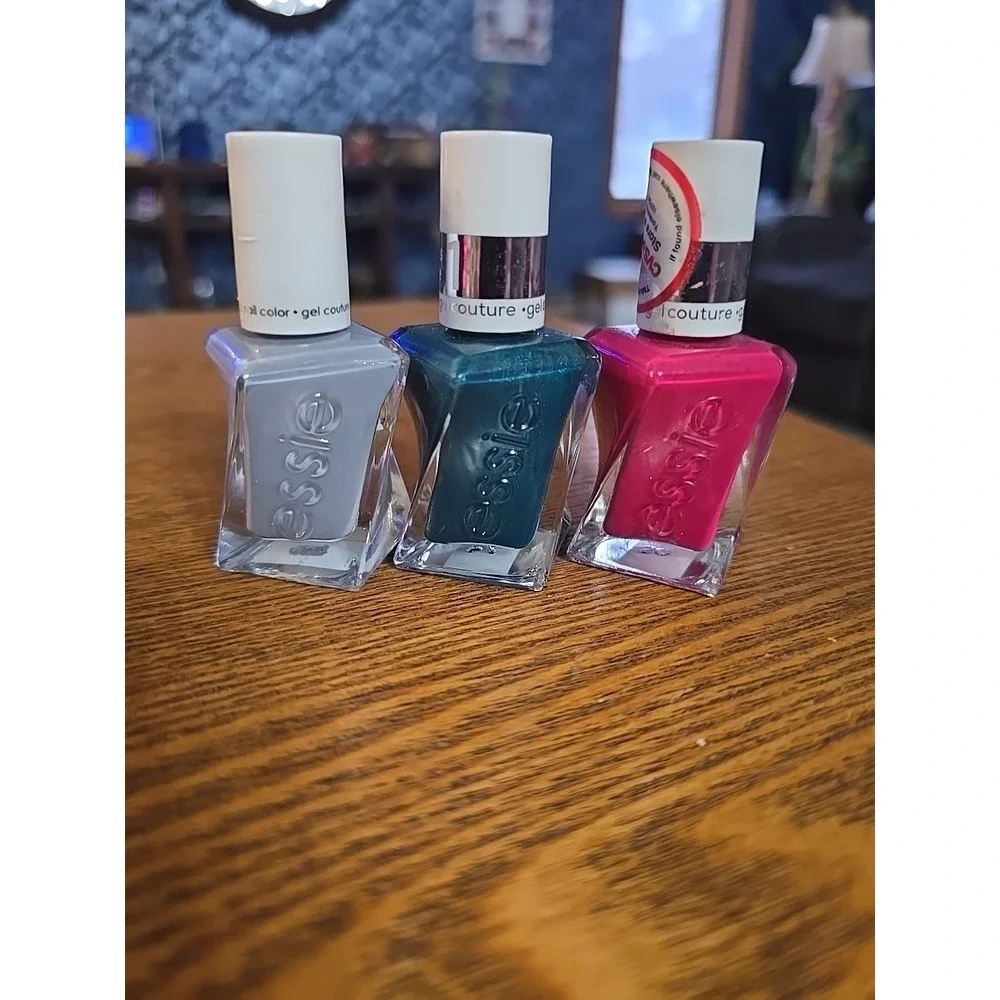 Lot Of 3!!! Brand NEW! ESSIE Gel Couture‎ Nail Polish Read!!